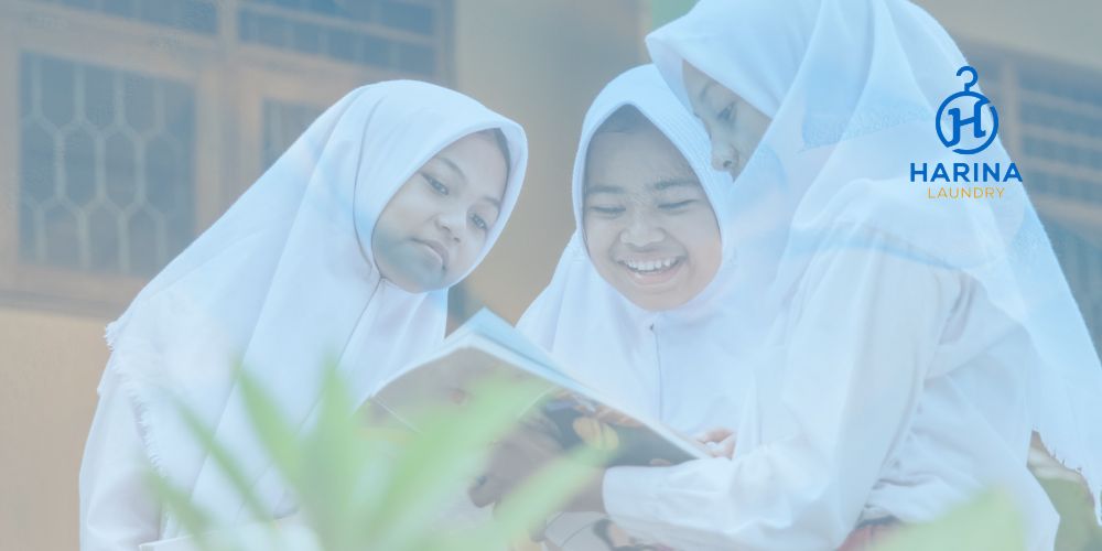 ilustrasi santriwati madrasah